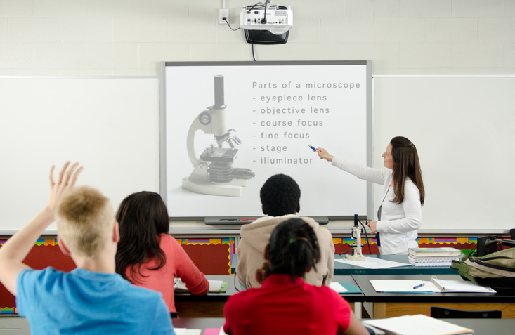 Logic Living | Classroom / Auditorium